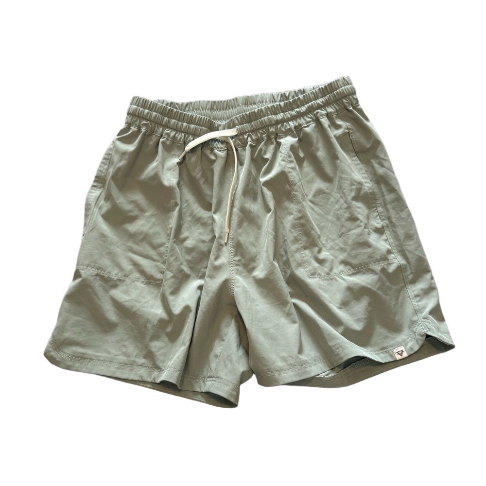 LIV Outdoor Women Sage Green Active Hiking Shorts Elastic Waist Large RN 157450